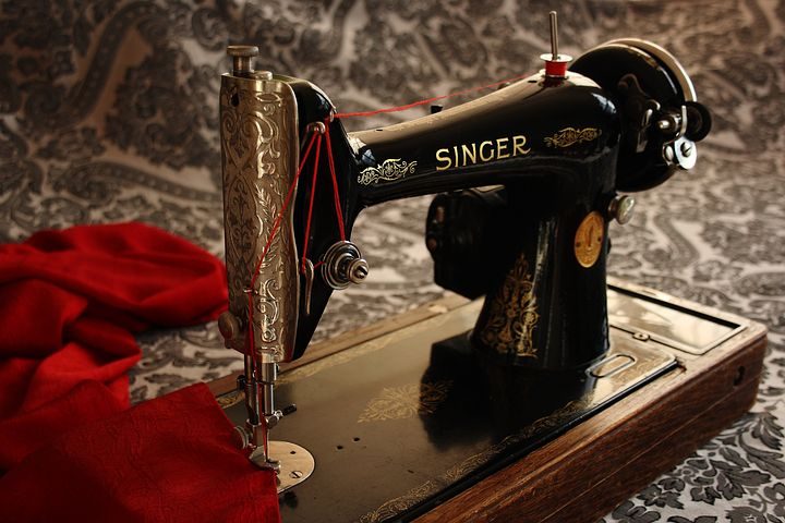 Shopfront of Tailor Swift Alterations in Surrey